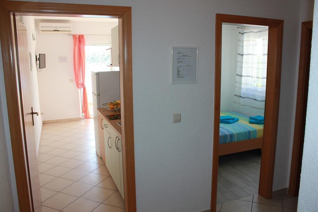 Apartments Roko Rogoznica  Exterior foto